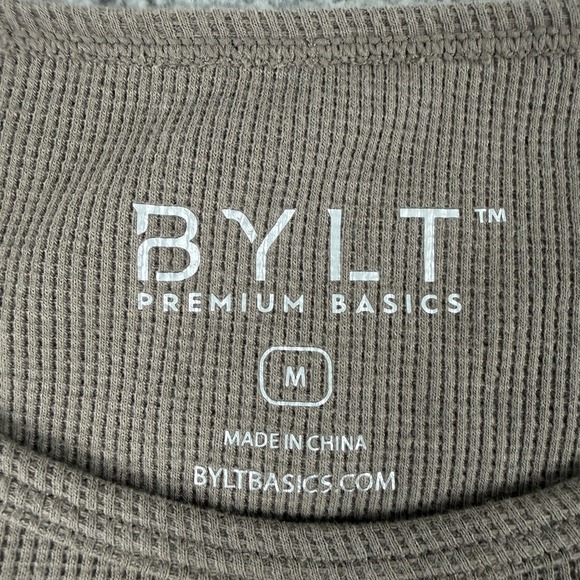 BYLT Premium Basics Shirt Men M Brown Long Sleeve Crewneck Curve Hem Waffle Knit - Picture 2 of 9